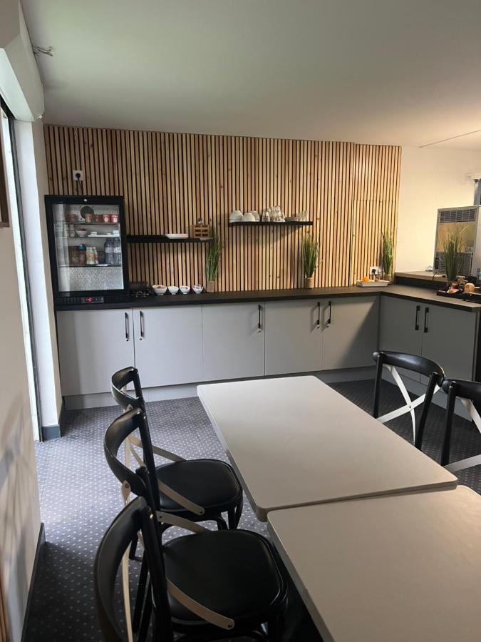 Hotel De La Paix Lyon Sud Givors Eksteriør billede