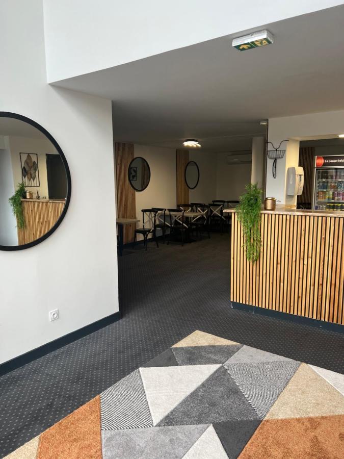 Hotel De La Paix Lyon Sud Givors Eksteriør billede
